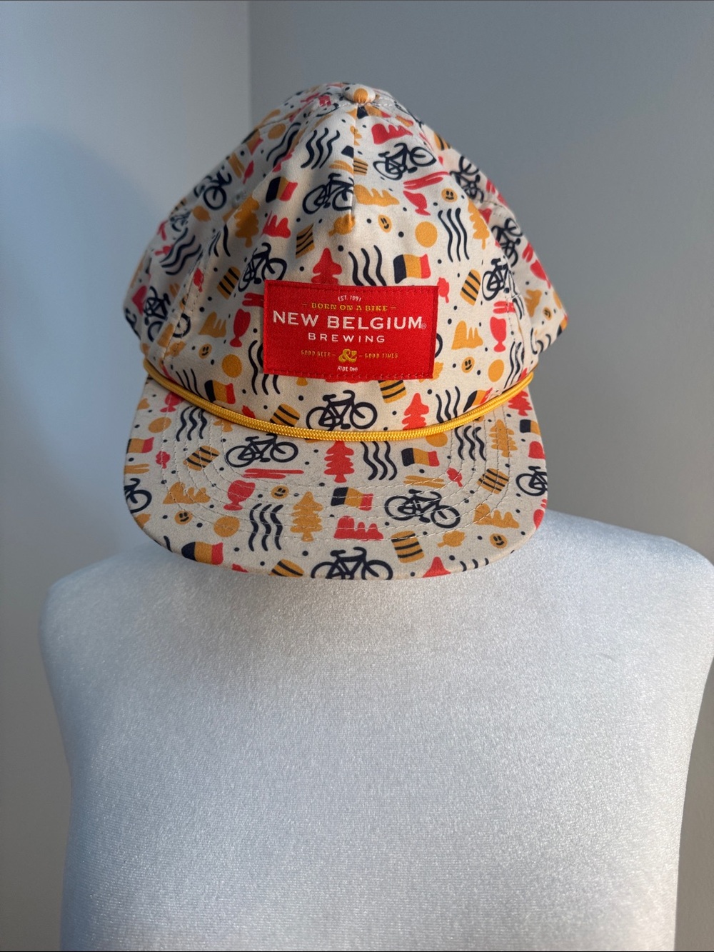New Belgium Brewing Men's Cream Patterned Bike Cap with Red Patch NEW